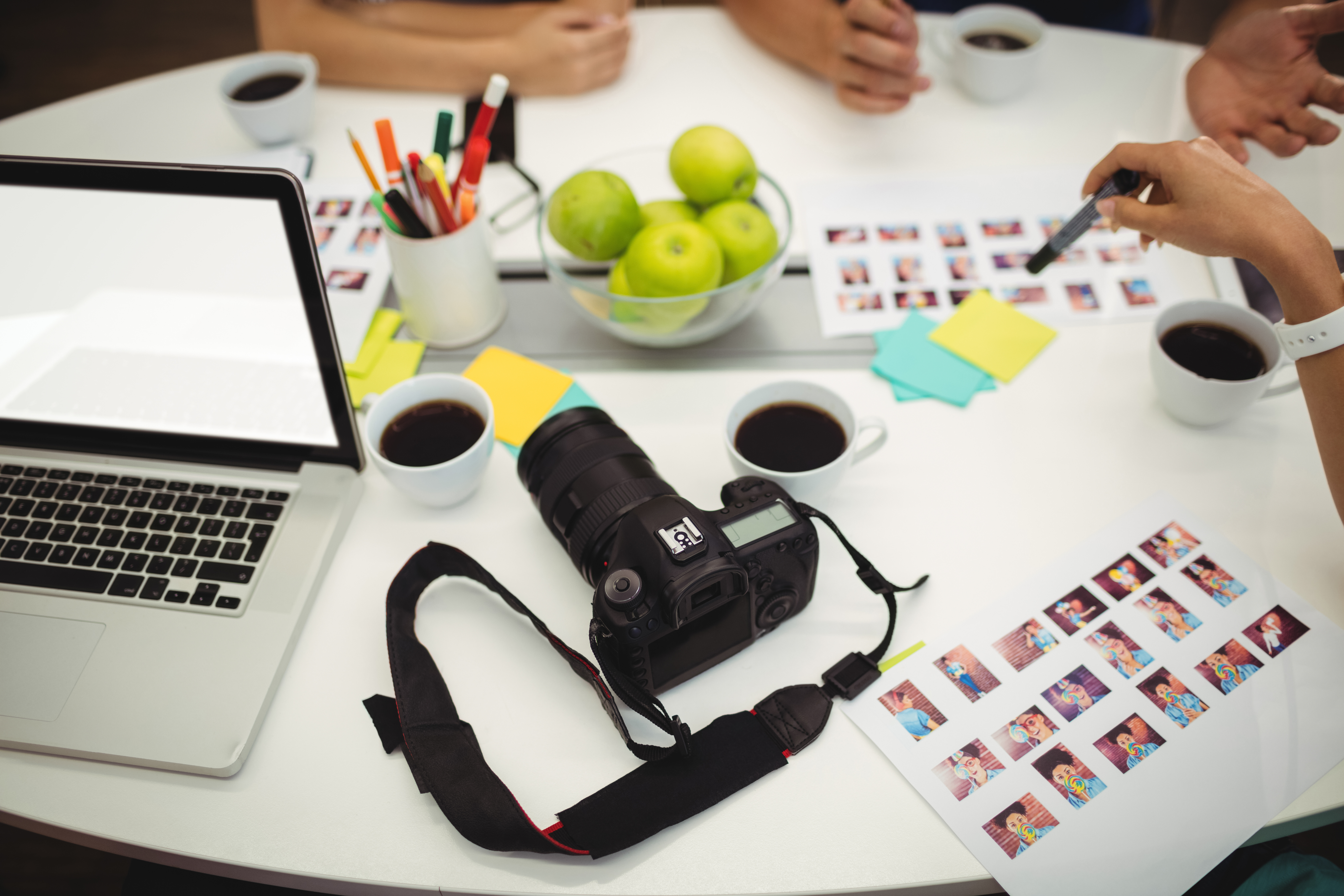 High-quality image correction for marketing campaigns
